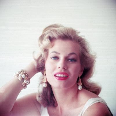 Anita Ekberg Barn