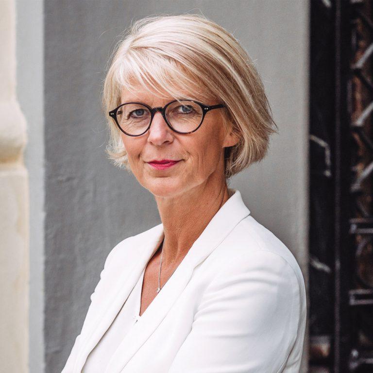 Elisabeth Svantesson Familj