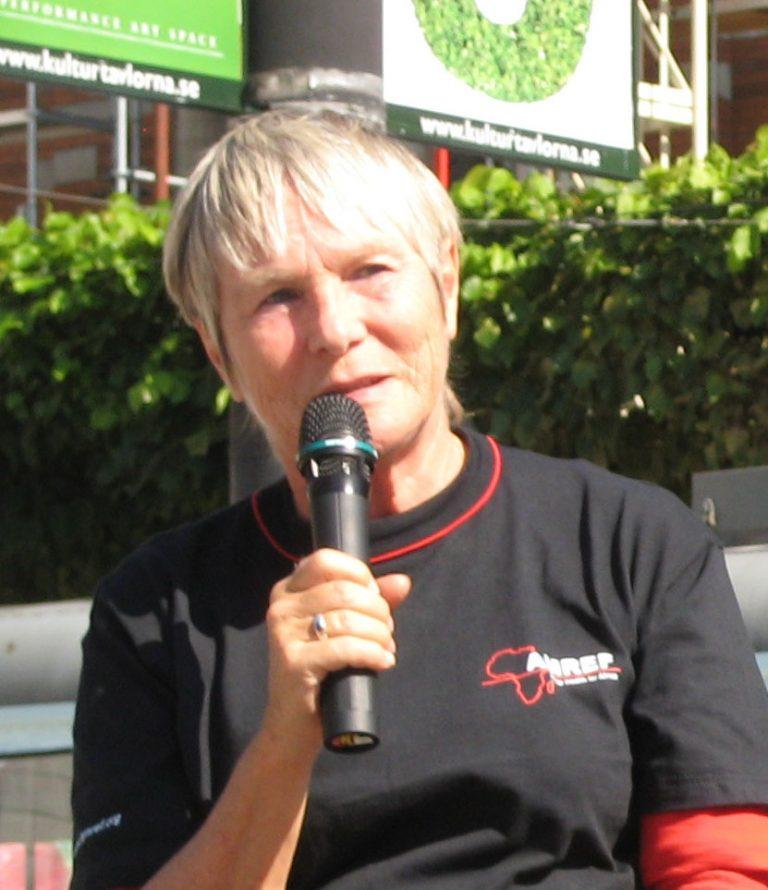 Kersti Adams-Ray Familj
