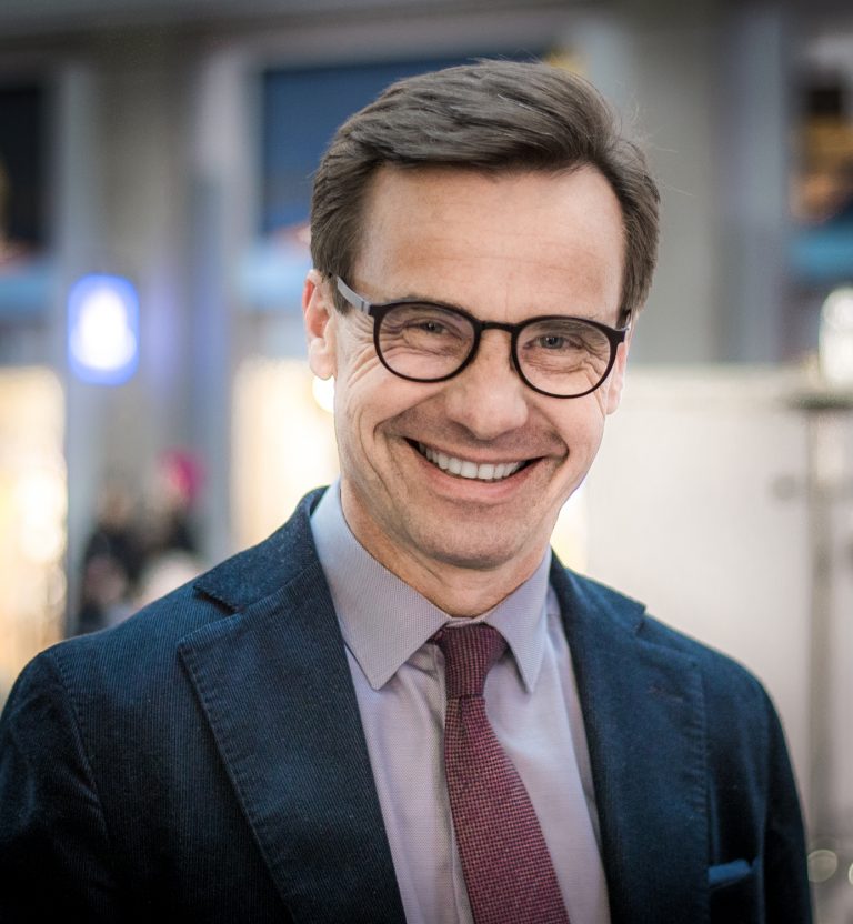 Hur Lång Är Ulf Kristersson