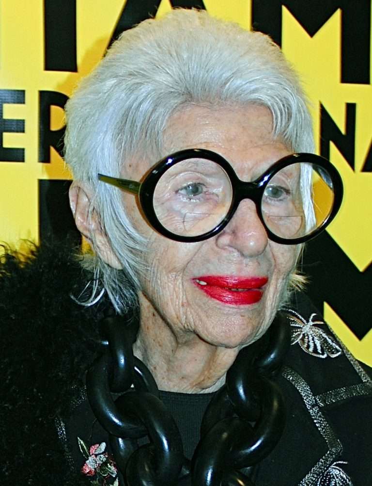 Iris Person