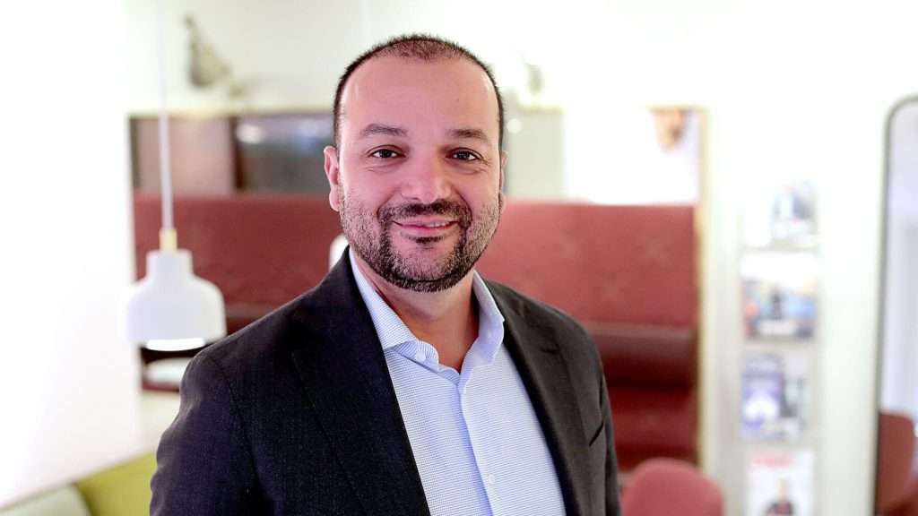 Shervin Razani Förmögenhet