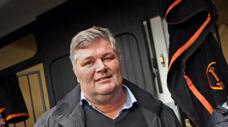 Stefan Hultman Sjuk